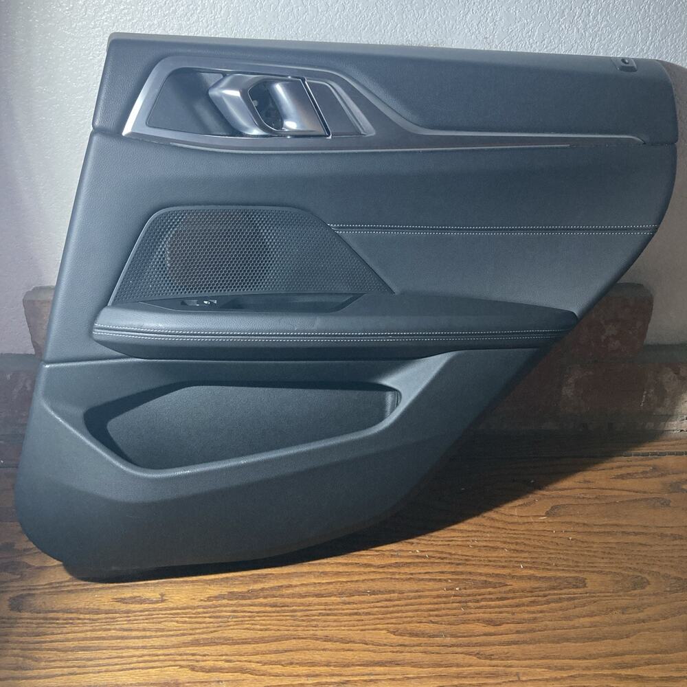 BMW I4 DOOR PANEL RIGHT REAR 2023 OEM